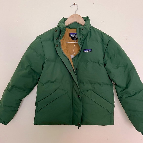 NWT Women’s Patagonia Downdrift Jacket in Sublime Green, Size XS - Picture 2 of 7